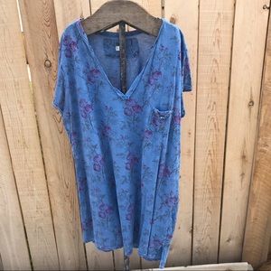 T.LA Floral Deconstructed Neck T Shirt XL